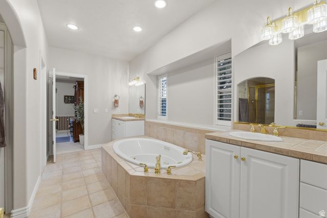 11943 S AUTUMN RIDGE DR, Sandy, UT 84092