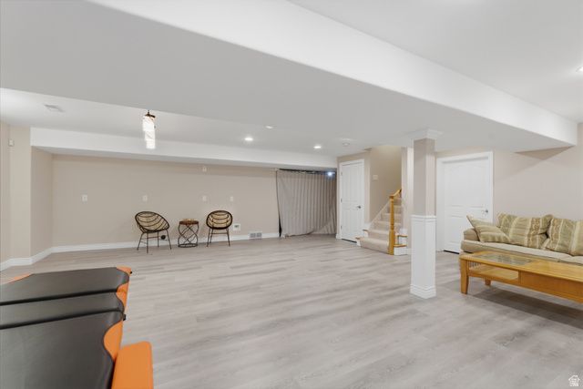 11943 S AUTUMN RIDGE DR, Sandy, UT 84092