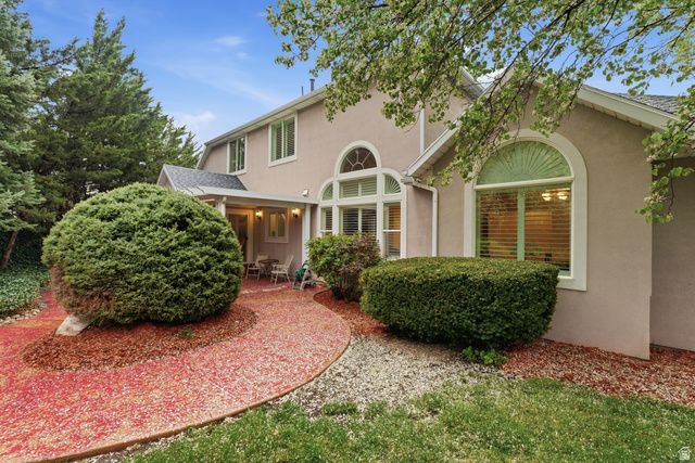 11943 S AUTUMN RIDGE DR, Sandy, UT 84092