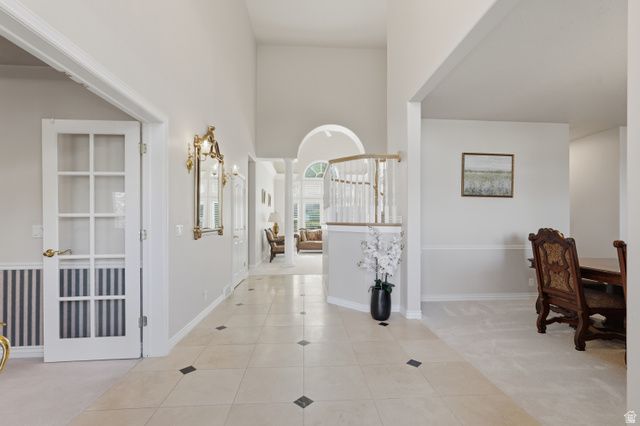 11943 S AUTUMN RIDGE DR, Sandy, UT 84092