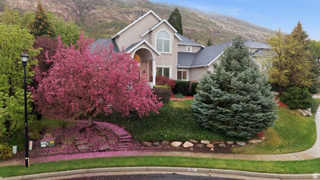 11943 S AUTUMN RIDGE DR, Sandy, UT 84092