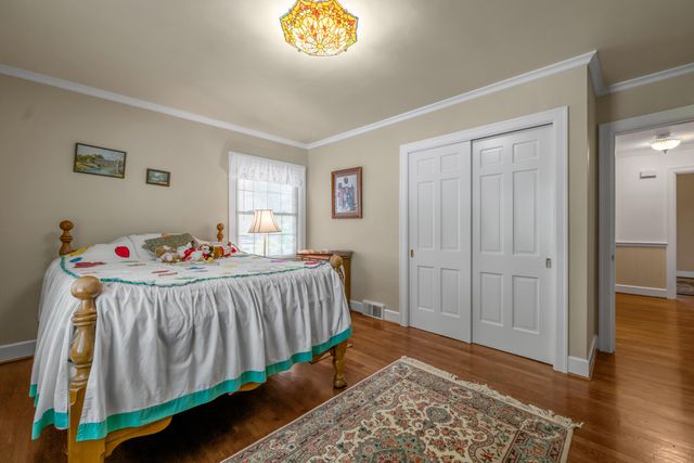 255 Shryocks Ferry Road, Versailles, KY 40383