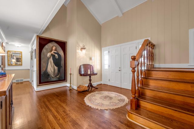 255 Shryocks Ferry Road, Versailles, KY 40383