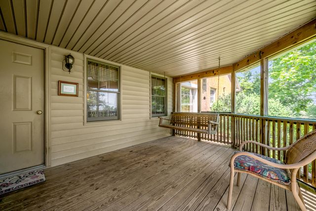 255 Shryocks Ferry Road, Versailles, KY 40383
