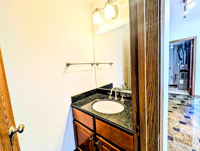 1751 Sleepy Hollow Court 7, Schaumburg, IL 60195