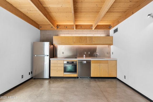 525 E WILLETTA Street 2, Phoenix, AZ 85004