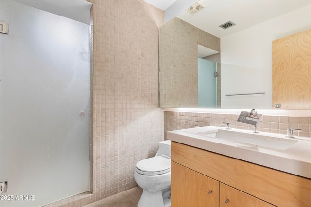 525 E WILLETTA Street 2, Phoenix, AZ 85004