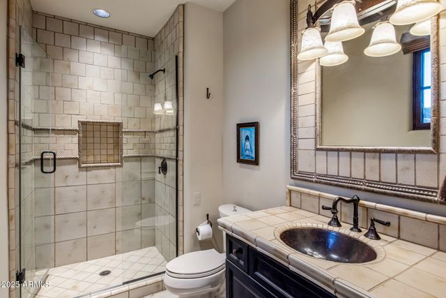 8300 E DIXILETA Drive 211, Scottsdale, AZ 85266