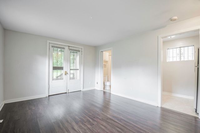 307 W Crest Road, Rossville, GA 30741