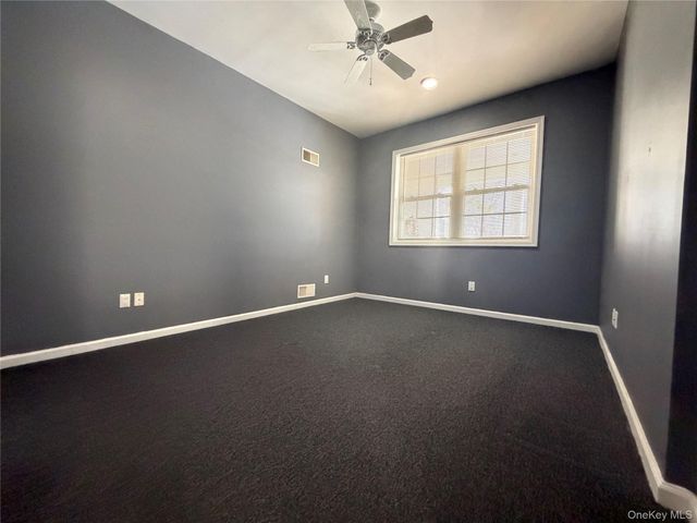 10 Burnside Avenue B, Congers, NY 10920