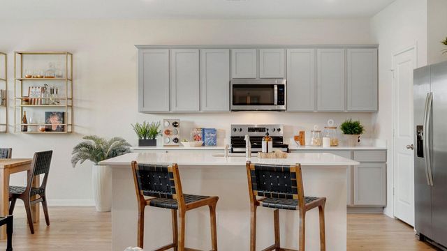 212 Heatherwood TER, Marble Falls, TX 78654