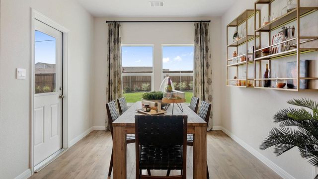 212 Heatherwood TER, Marble Falls, TX 78654