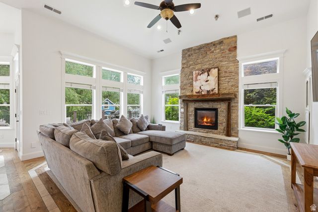 1872 S COUNTRY LANE, Lehi, UT 84043