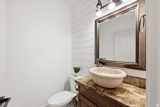 1872 S COUNTRY LANE, Lehi, UT 84043
