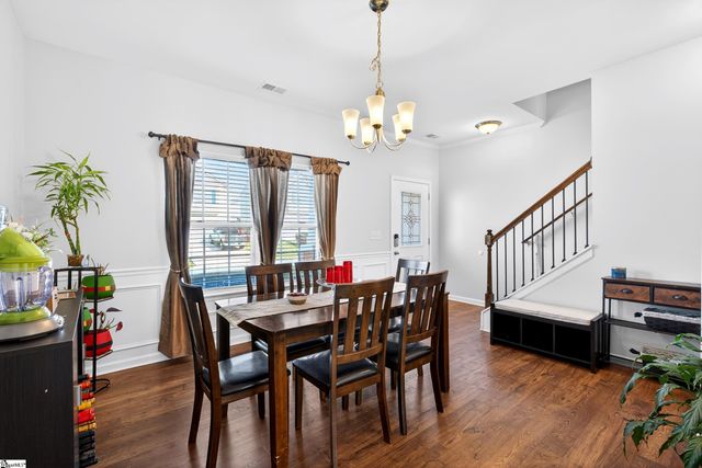 2 Spyglen Way, Greer, SC 29651