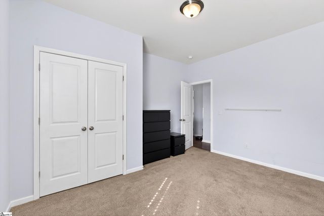 2 Spyglen Way, Greer, SC 29651