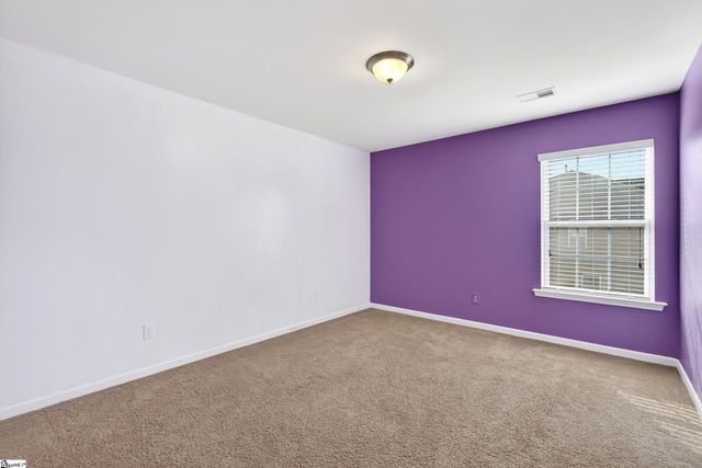 2 Spyglen Way, Greer, SC 29651