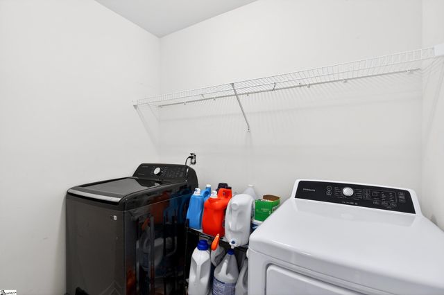 2 Spyglen Way, Greer, SC 29651