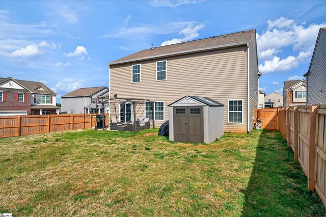 2 Spyglen Way, Greer, SC 29651