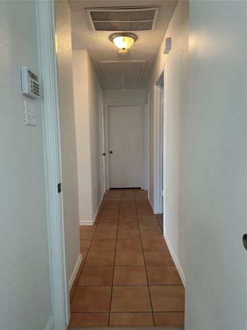 2006 Oakglen Drive, Garland, TX 75040