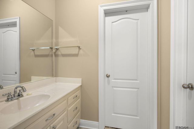 24525 Pecan Pointe Dr, Plaquemine, LA 70764