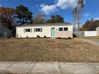 3205 Woodbaugh DR, Chesapeake, VA 23321