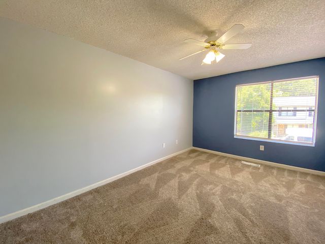 6279 Lucille Drive E, North Charleston, SC 29406