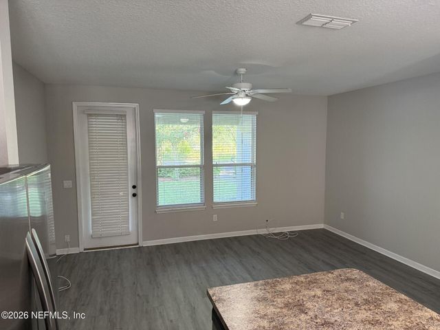 4220 PLANTATION OAKS Boulevard 1915, Orange Park, FL 32065
