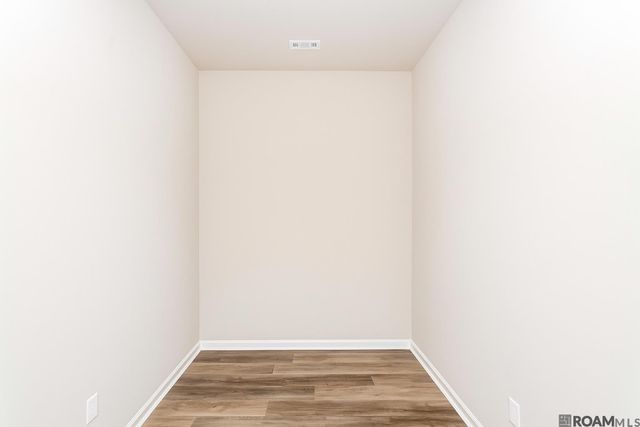 2948 S Roth Ave, Gonzales, LA 70737