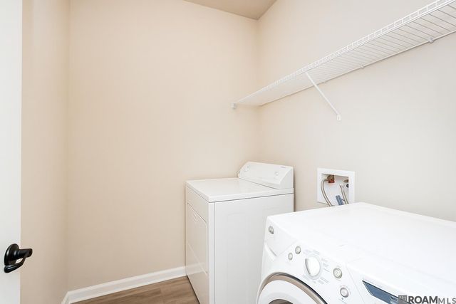 2948 S Roth Ave, Gonzales, LA 70737