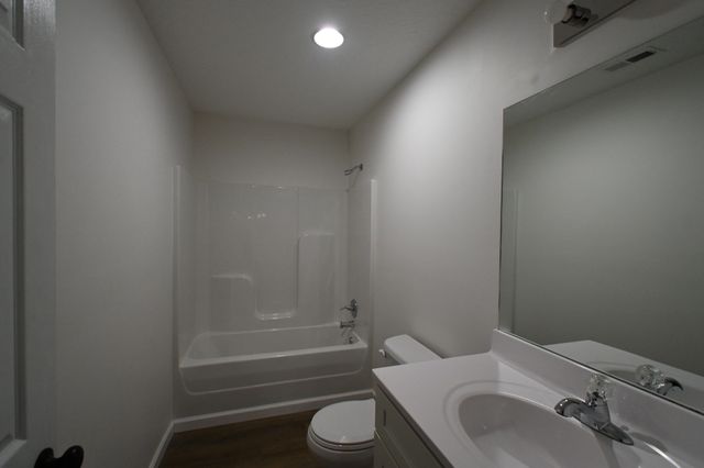 2327 Old Hwy 13, Linden, TN 37096