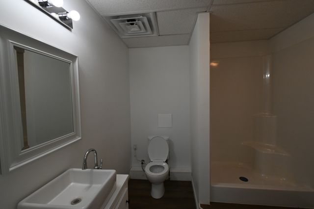 2327 Old Hwy 13, Linden, TN 37096