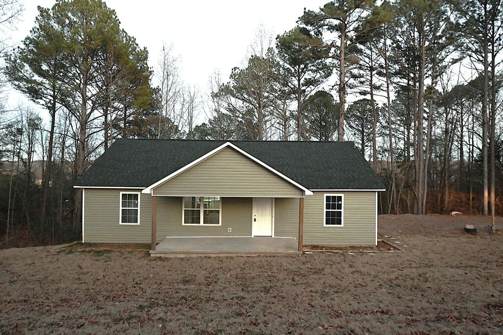 2327 Old Hwy 13, Linden, TN 37096