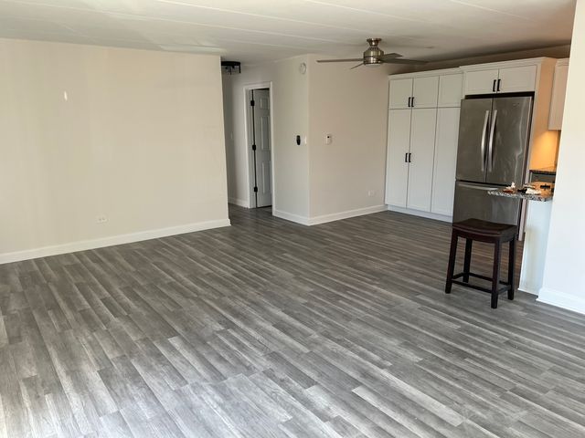 10611 Parkside Avenue 202, Chicago Ridge, IL 60415