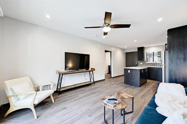 3301 Red River ST 312, Austin, TX 78705