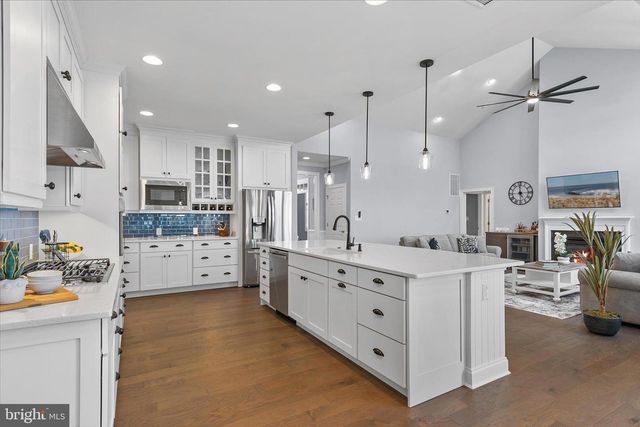 35505 HEDGEROW LN, Rehoboth Beach, DE 19971