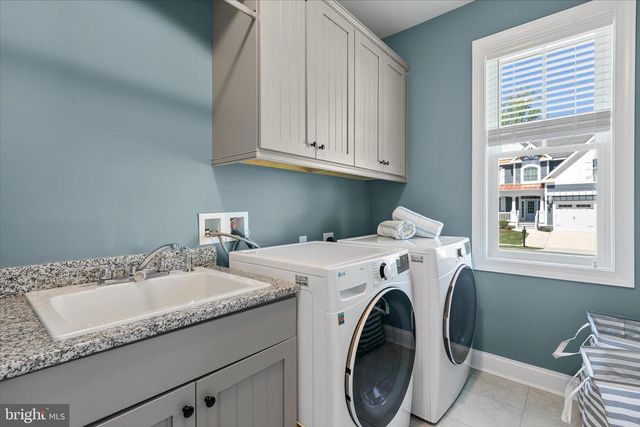 35505 HEDGEROW LN, Rehoboth Beach, DE 19971
