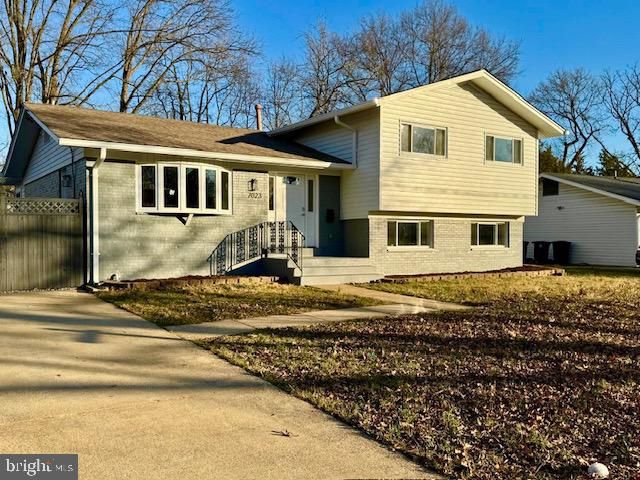 7023 DOLPHIN RD, Lanham, MD 20706