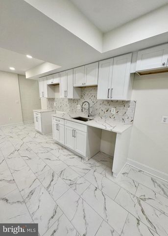 7023 DOLPHIN RD, Lanham, MD 20706