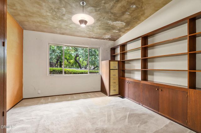 1580 Old House Road, Pasadena, CA 91107
