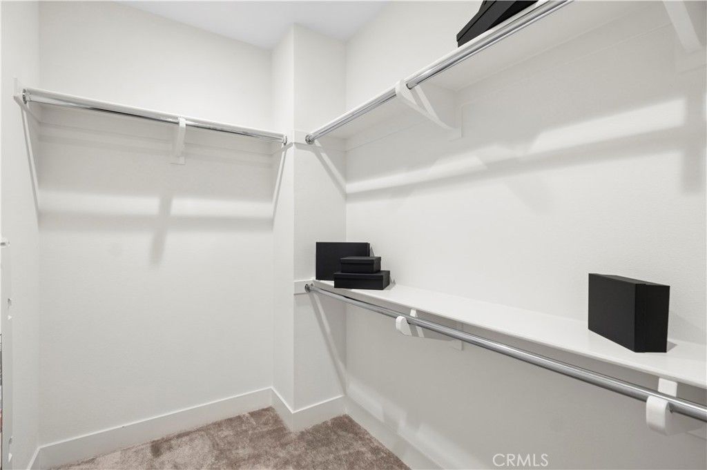 Image 26 of property listing at 122 Glydon, Irvine, CA 92618