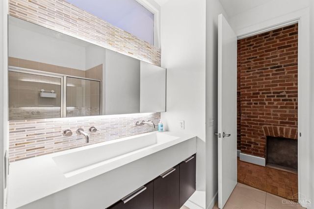 1222 Republic Street, Cincinnati, OH 45202