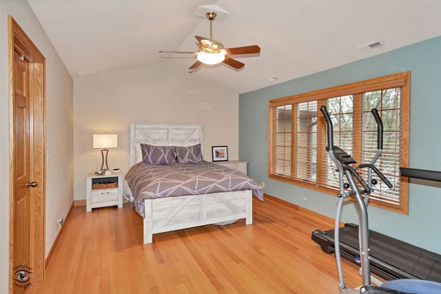 1121 Lacebark Court 1121, Darien, IL 60561