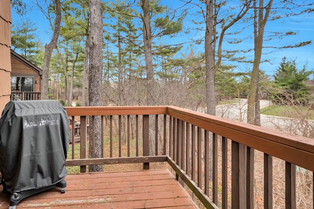 1121 Lacebark Court 1121, Darien, IL 60561