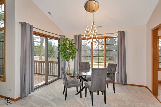 1121 Lacebark Court 1121, Darien, IL 60561