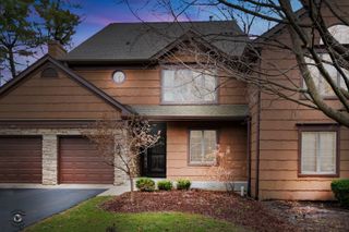 1121 Lacebark Court 1121, Darien, IL 60561