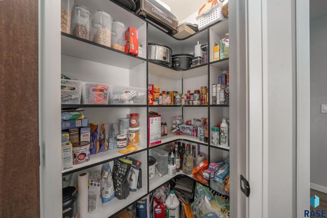 510 N Summit Ave Avenue, Tea, SD 57064