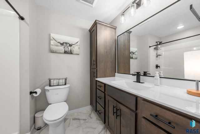 510 N Summit Ave Avenue, Tea, SD 57064