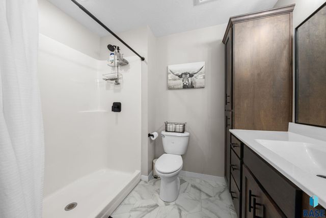 510 N Summit Ave Avenue, Tea, SD 57064