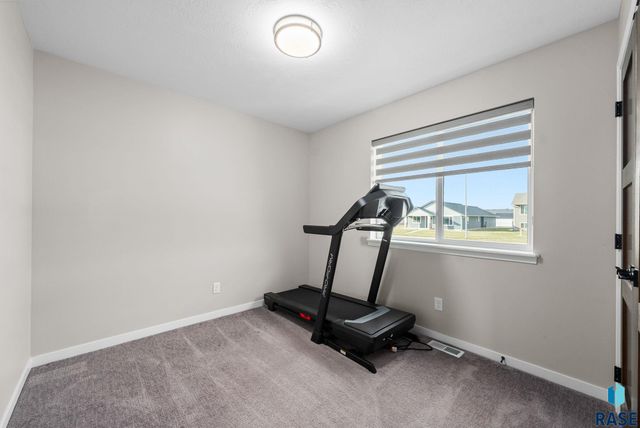 510 N Summit Ave Avenue, Tea, SD 57064